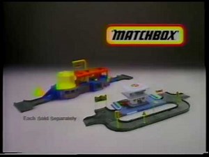 Matchbox Action System Super Spin Car Wash & Hospital