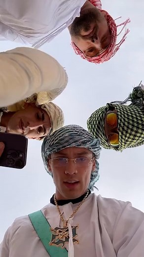 Türkçe Rap / HipHop 🏁 | Çakal ve Lvbel C5 Dubai’den video paylaştı. | Instagram