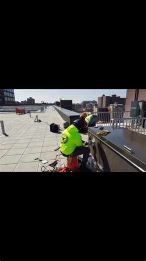 THE MOST CAPABLE UNION LABOR FORCE IN NYC. DAY & NIGHT TEAM 809 THE ERECTOR MASTERS. Un match PERFORMANCE. | Team 809 | Facebook