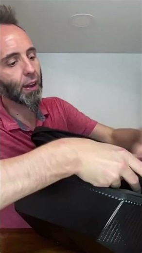 Unique Features: Expanding and Hidden Pockets