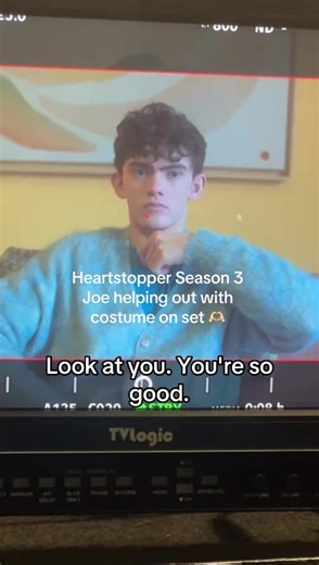 Joe Locke Assists with Costumes on Heartstopper Season 3