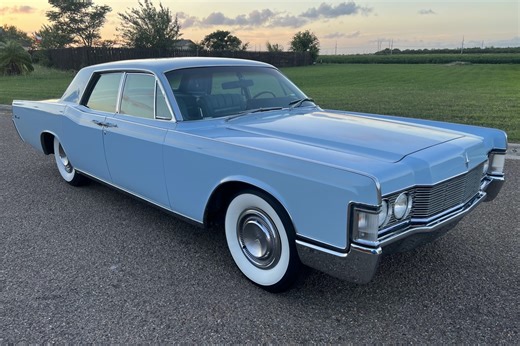 1968 Lincoln Continental Sedan