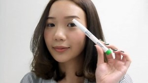 51K views · 230 reactions | It’s so easy to use Hiruscar’s Anti Acne Spot Cover Fluid! Check out the steps here and try it out for yourself! Available at Watsons and selected independent pharmacies. Credit: www.jeab.com | Hiruscar Malaysia | Facebook