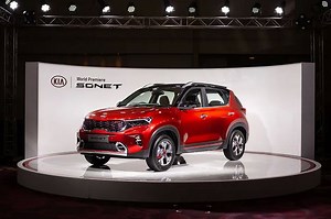 KIA Sonet Pakai Transmisi iMT, Manual Tanpa Pedal Kopling, Begini Cara Kerjanya - Otomotifnet.com