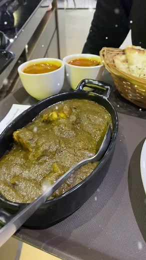 cholas batu caves (@cholas_finedining)’s videos with Originalton - ViOLiNiA