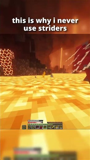 why i don’t use striders #minecraft #shorts #minecraftshorts #minecraftfails #funny #gaming #memes