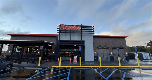 Chicago hot dog chain Portillo’s opening soon in Kennesaw