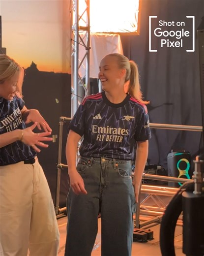 Feels like Arsenal ⚡️ Shop our brand-new 2025/26 Away Kit now, Gooners 🛒 👉 https://arsn.al/45vP9HH Shot on Google Pixel 🤳 | Arsenal Women