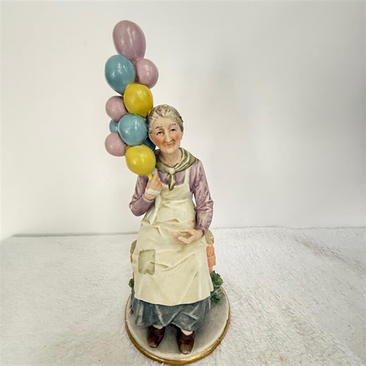 Capodimonte Old Lady With Balloons Figurine by Pucci Signed Italy Vintage 9.5" Porcelain - Etsy