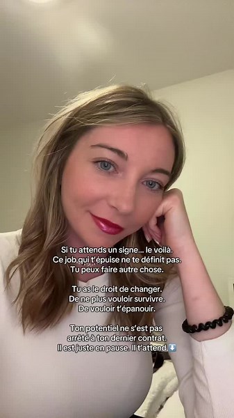 Il fut un temps où je comptais les jours jusqu’au week-end 😩 Je rêvais de liberté… sans savoir comment y accéder. J’étais fatiguée. Éteinte. Et surtout, je pensais que c’était “normal”. Mais un jour, j’ai découvert le monde du digital. Un univers où on peut travailler autrement. À son rythme. Pour soi. Je me suis formée. Je me suis lancée. Et ma vie a changé. Aujourd’hui, je ne dis pas que c’est facile. Mais je dis que c’est possible 😉 👉 Si toi aussi tu sens que ce job t’épuise et que tu veux