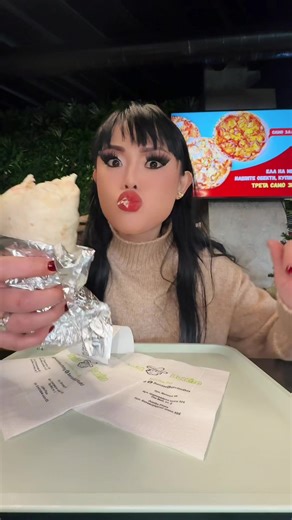 Банкет в Сеньор Бурито: Най-доброто мукбанг изживяване