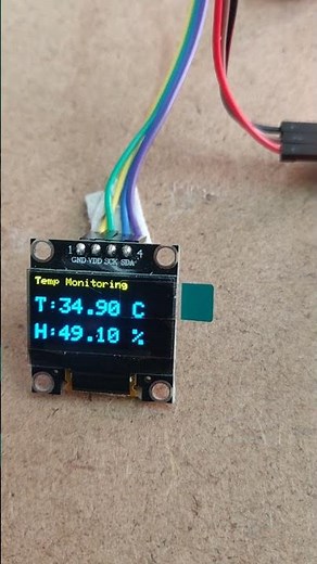 Temperature & Humidity Monitoring System using DHT11 and OLED