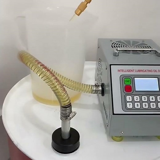 Intelligent oil dispenser