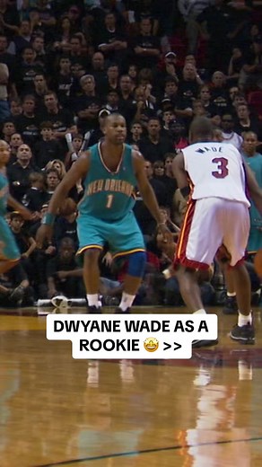 Take a look back at Dwyane Wade hitting a game-winning floater in his rookie season vs. the New Orleans Hornets in 2004! 🤩‼️ #NBA #DwyaneWade #NBAHighlights #MiamiHeat