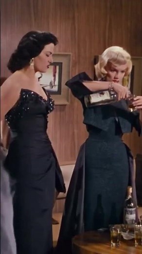 Marilyn Monroe and Jane Russell: The Glamorous Duo in 'Gentlemen Prefer Blondes' (1953)