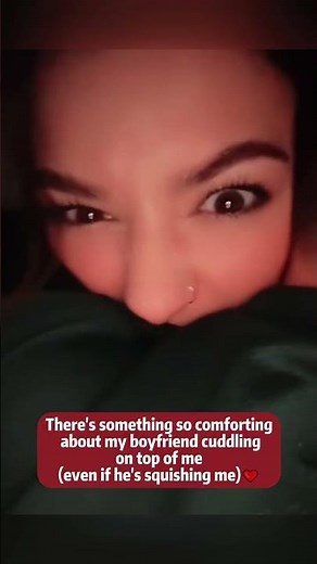 I’m so in love with this tight cuddle 🥰 #funny #boyfriend #couple #husbandwife #love #hug #family