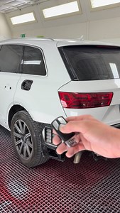 ASMR FOR PAINTERS✅ One of my favorite moments in this work. Masking time before paint application. I use 3M 233 scotch and purple film. @3mcollision I use K-trim and adhesive promotor Kmk refinish @kmk_refinish #frenchpainterlife #automotive #automobile #collisionrepair #refinisher #autobodyrepair #autobody | Les FDP de la carrosserie