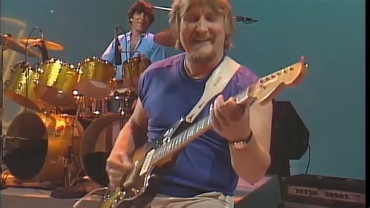 The Ventures & Robby Krieger - Bumble Bee Twist (1989)