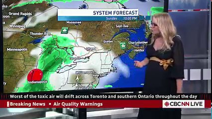 CBC senior meteorologist Johanna Wagstaffe explains how a new dense pocket of smoke from wildfires in Quebec will disperse through southern Ontario on Thursday. | CBC News