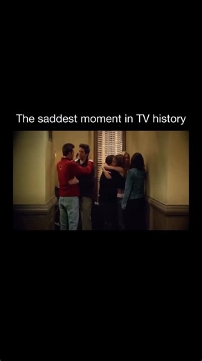 @historypillz | The iconic sitcom Friends wrapped up its 10-season run with a two-part finale titled “The Last One”, which aired on NBC on May 6, 2004.... | Instagram