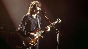 Scott Gorham nearly lost his 'Holy Grail' 1957 Gibson Les Paul to a customs officer just after he bought it – and he had to go to court to get it back