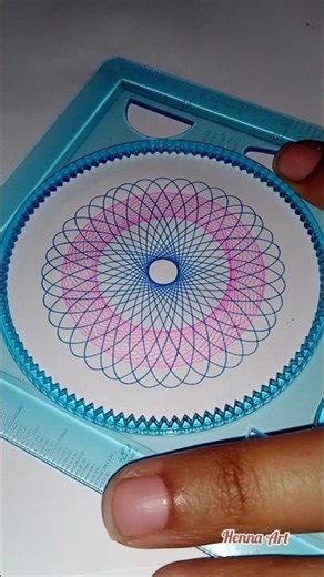 Satisfying Spirograph Art 😍 Perfect Geometric Design #Shorts