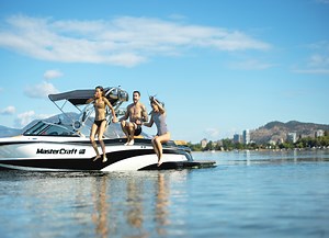 Kelowna's Aqua Boat Club | Indoor Moorage & Boat Share Program