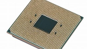 AMD Ryzen 7 5700X Prozessor (8 Kerne/16 Threads, 65W TDP, Sockel AM4, 36 MB cache, Bis zu 4.6 GHz max boost, Kein Kühler)