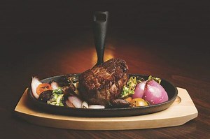 The Blue Plate in Avon develops menu of ‘Americana food’