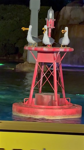 4K Theme Park Videos on Instagram: "Finding Nemo Submarine Voyage | Disneyland 🏰 🐠 The Finding Nemo Submarine Voyage at Disneyland is a delightful experience for guests of all ages, but it’s at night when the magic truly comes to life. As the sun sets and the vibrant colors of the underwater world are illuminated by the submarine’s lights, the adventure becomes even more enchanting. 🐟 The nighttime Finding Nemo Submarine Voyage is a must-do for any Disneyland visitor. It’s a unique and unforg