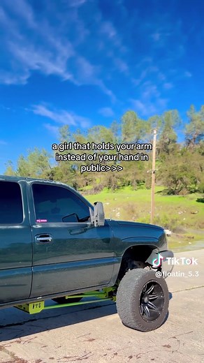 😋 #truck #love #holdinghands #public #perfectgirl | holding hands