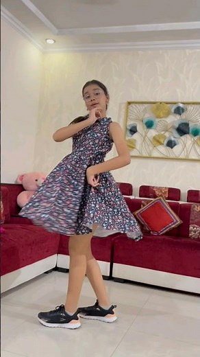 Main Toh Raste Se Ja Raha Tha #shorts #dance #mujhekahikhanakhilade #abhigyaajaindancelife