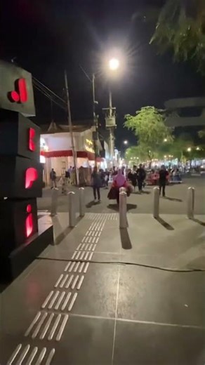 Suasana Malam Malioboro – Penuh Kenangan & Romantis Banget ✨