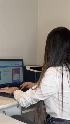 Não perca mais tempo esperando pelo momento certo! Chegou a hora de agir e transformar sua vida com inglês. Na Aliança América, oferecemos aulas personalizadas que se adaptam ao seu ritmo e estilo de aprendizado. Isso significa flexibilidade total para você aprender inglês quando quiser e como preferir. Está pronto para dar o primeiro passo rumo à fluência? Vamos marcar sua primeira aula hoje mesmo e começar essa jornada juntos! | Aliança