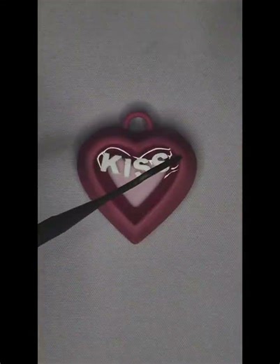 Hey! A cute Valentine's Day gift is now available on MakerWorld. #happyvalentinesday #valentin