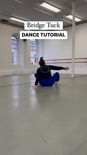 try this fun bridge variation! ✨ . . . #floorwork #floorworkdance #acro #acrodance #dance #backbend #contemporarydancer #moderndance #gymnastics #dancetricks #dancecompetition #floorworktricks #dancetips #breaking #dancecompany