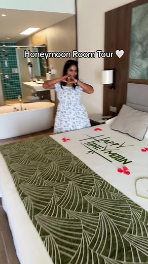 Honeymoon Room Tour in Maldives - A Romantic Escape