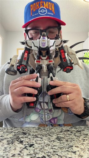 Transformers: Megatron vs Galvatron in Cybertron