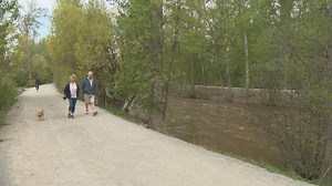 Okanagan residents urged to play it safe along creek and river banks