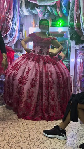 Los mejores vestidos de 15 años para tu fiesta