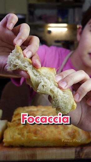 This Focaccia Bread recipe is worth it bestfriend! Trust me! ❤️ Focaccia Recipe: 4 cups (512g) Bread Flour 2 tsp (10g) Salt 2 tsp (8g) instant yeast 2 cups lukewarm water 4 tbsp Olive Oil for greasing Flaky Salt as toppings 1st Proofing inside Fridge: 18-24hrs 2nd Proofing room temp: 3-4hrs After dimpling the dough, rest for 30mins before baking. Bake at 425F preheated oven for 25mins. or until golden brown. #foodiefred #hibestfriend #fyp #focaccia #bread #baking #tiktokfoodie #foodtokphilippine