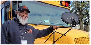 New Jersey Bus Driver Goes Viral for Tutoring Kids to Read Between Routes [Video]