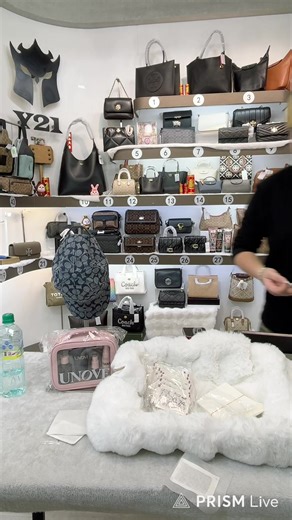 「今天直播專屬搶購」！！！ 限量最後一件速搶！！ 關鍵字：生日快樂 | Y21潮流精品