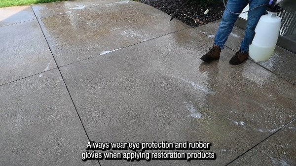 Watch How to Apply Akona Concrete/Masonry Restoration Cleaner on Amazon Live