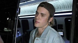 Justin Bieber Defends Wife Hailey Bieber From Paparazzi