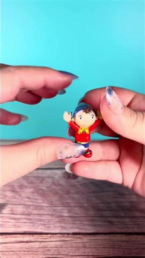 Noddy Surprise Figure Blind Bag Mini Toy Opening