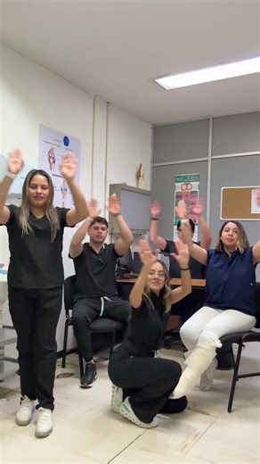 Ortolife ortoswiftie #tyo #traumatologia #residenciamedica #ophelia #ortopedia (Ningún residente fue obligado a participar en este contenido) @Itzel Medina @Drgallo @Alba Gabriela López