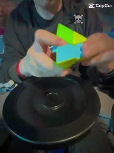 Spinning pyraminx world record🔥🔥🔥 #relatable #funny #stranger things