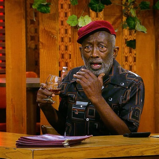 Unexpectedly, a baby was born this way #brokegirls #funny #shorts #edit