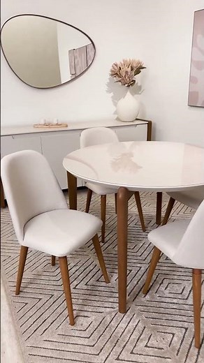 Mesa Redonda Donatella – Design, funcionalidade e aconchego no seu espaço 🍽️✨